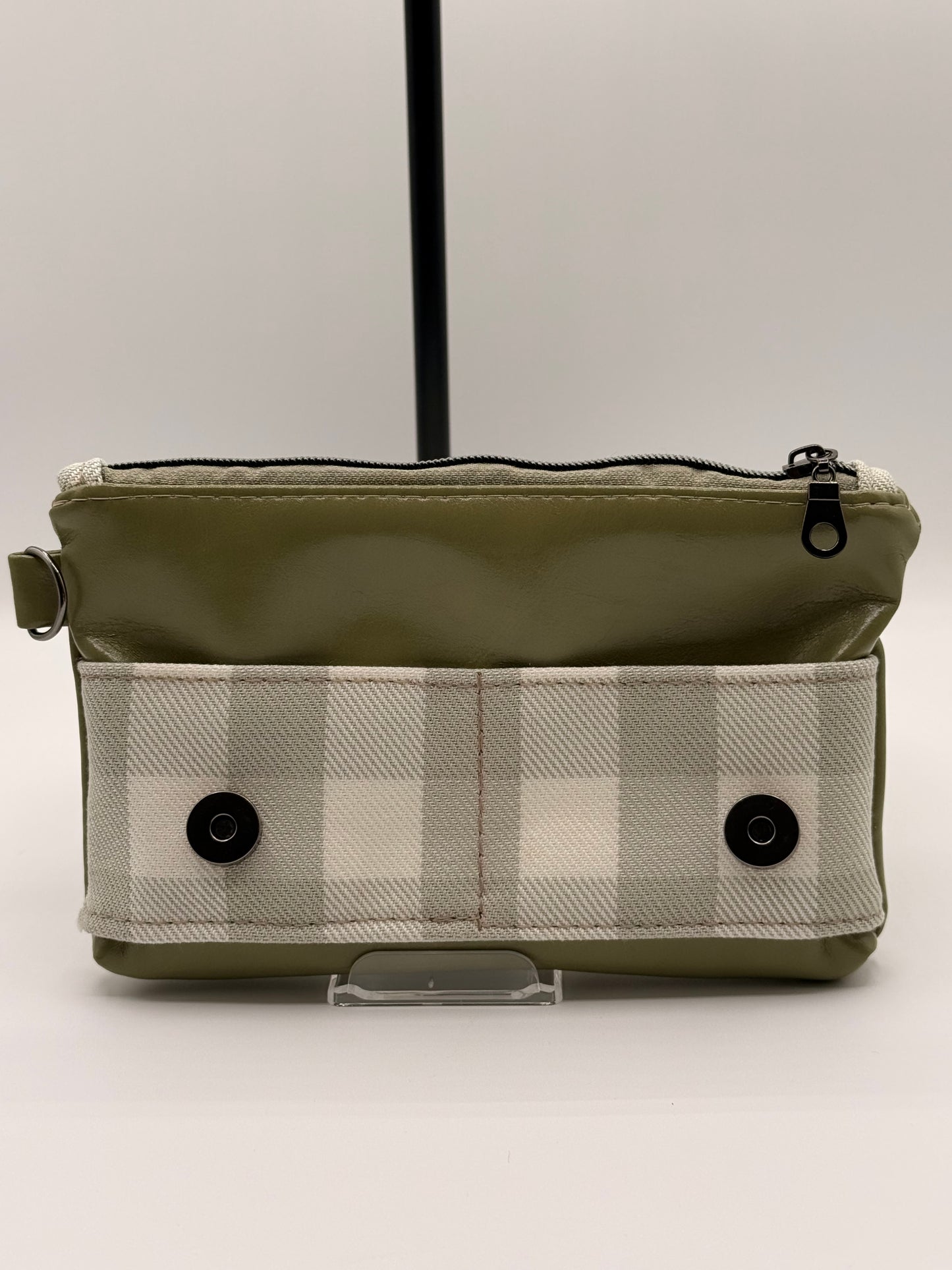 Alice wristlet