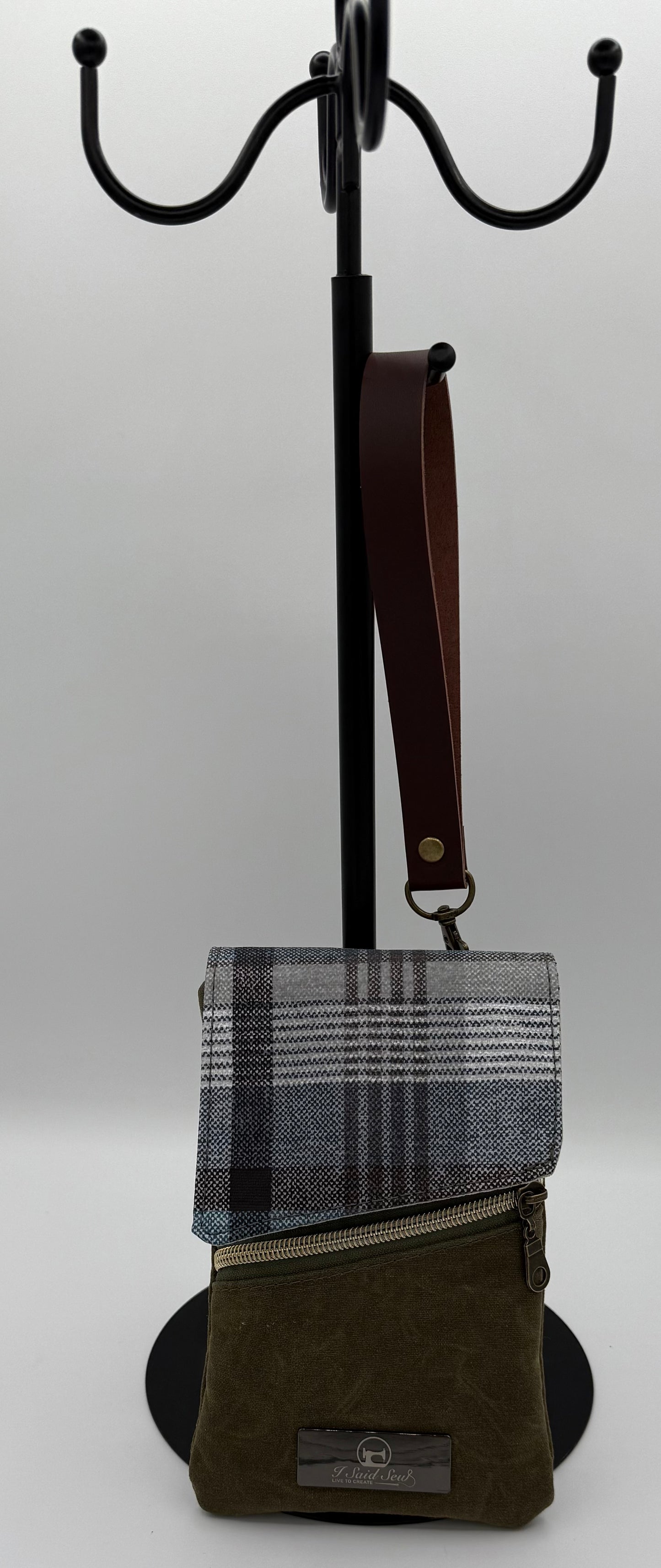 Convertible Phone Pouch