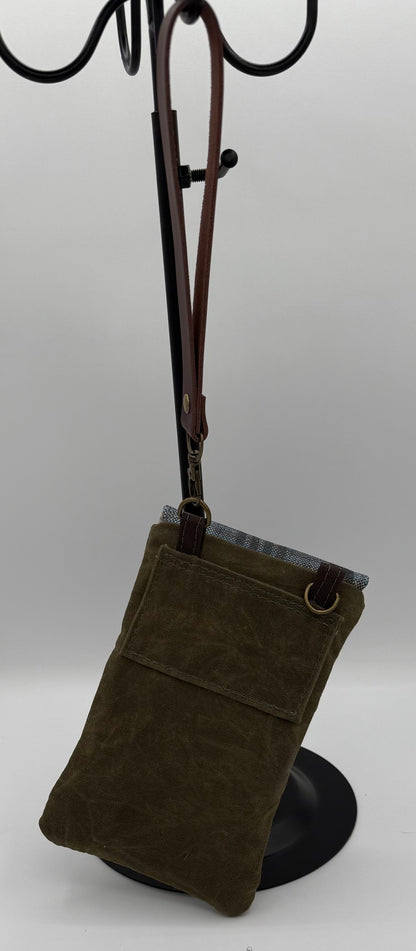 Convertible Phone Pouch